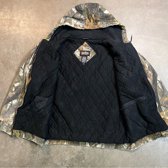Outfitters Ridge Realtree Hardwoods Camo Hooded Jacket - Picture 3 of 10